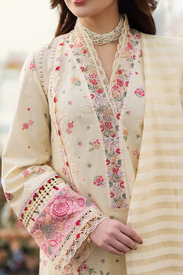 *PRESENTING QALAMKAR PREMIUM LUXURY EMBROIDERED HIT CODE* - Image 2