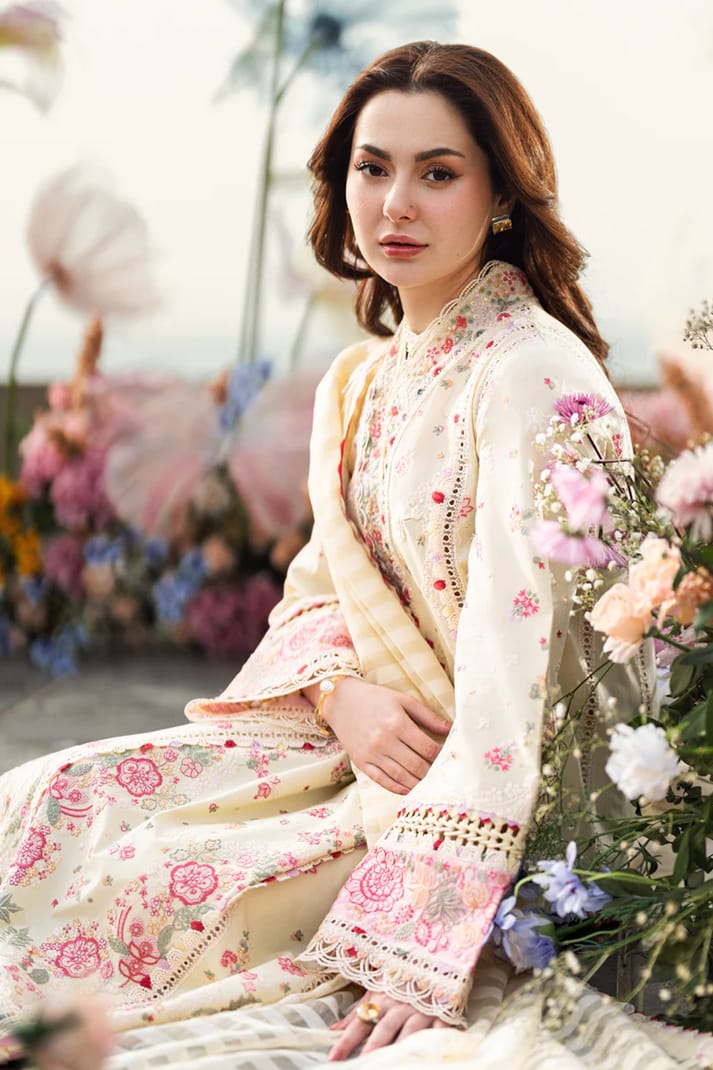 *PRESENTING QALAMKAR PREMIUM LUXURY EMBROIDERED HIT CODE* - Image 4