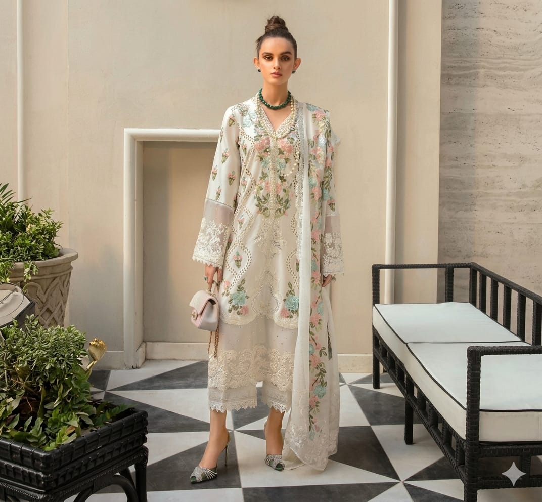 *PRESENTING CRIMSON MOST LUXURY EMBROIDERED HIT CODE* - Image 3
